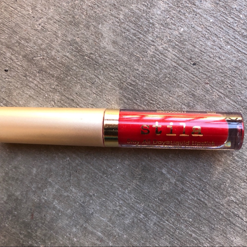 Stila Stay All Day in Beso & Bareminerals Mini